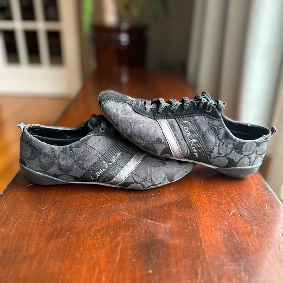 Coach Belina Classic Signature Sneakers - Picture 6 of 12